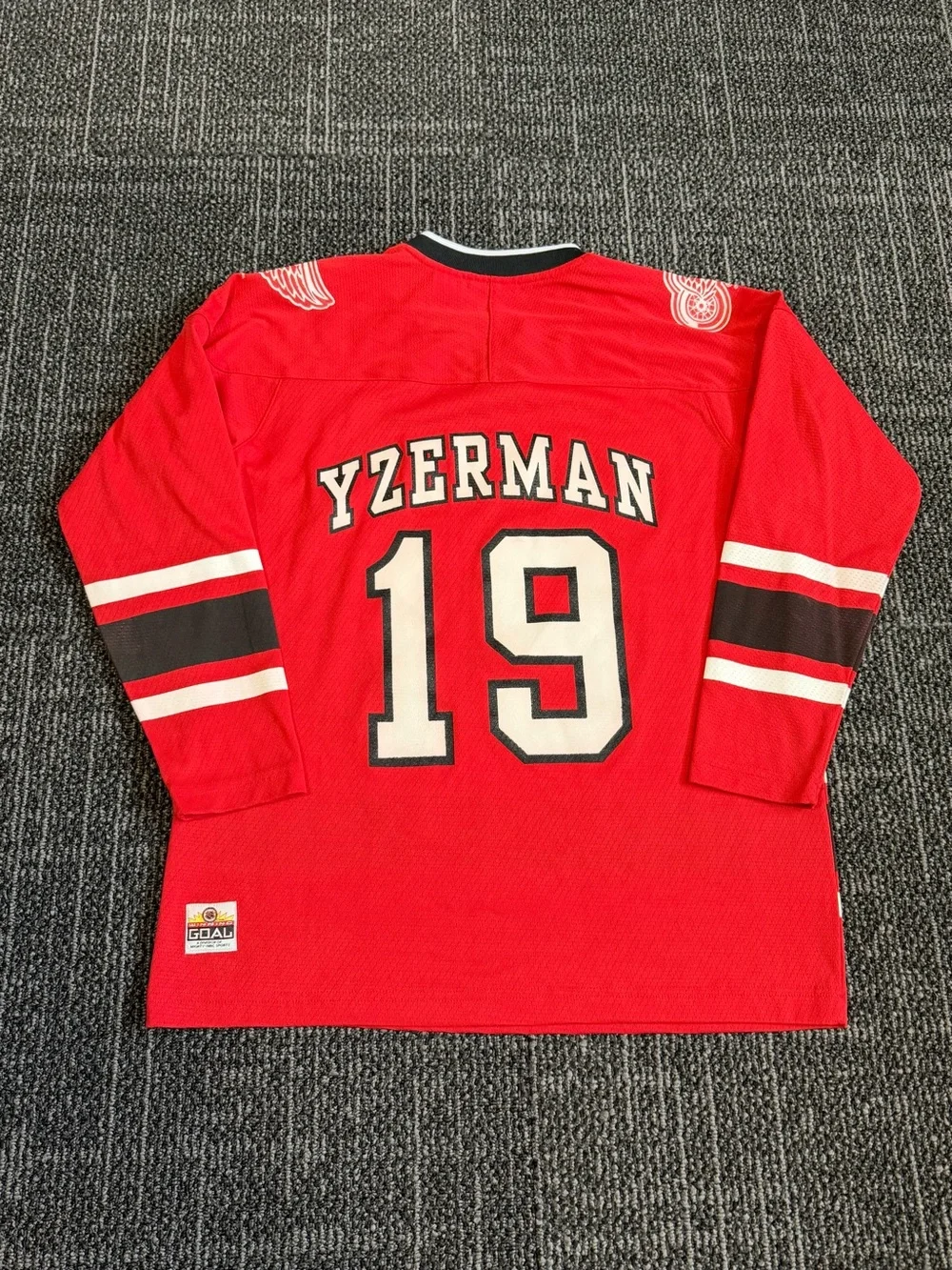 Vintage WINNING GOAL Detroit Red Wings NHL Hockey Jersey Youth Size  L 16-18